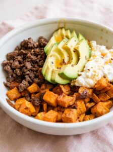 Viral Hot Honey Ground Beef Bowls for a Flavorful Dinner